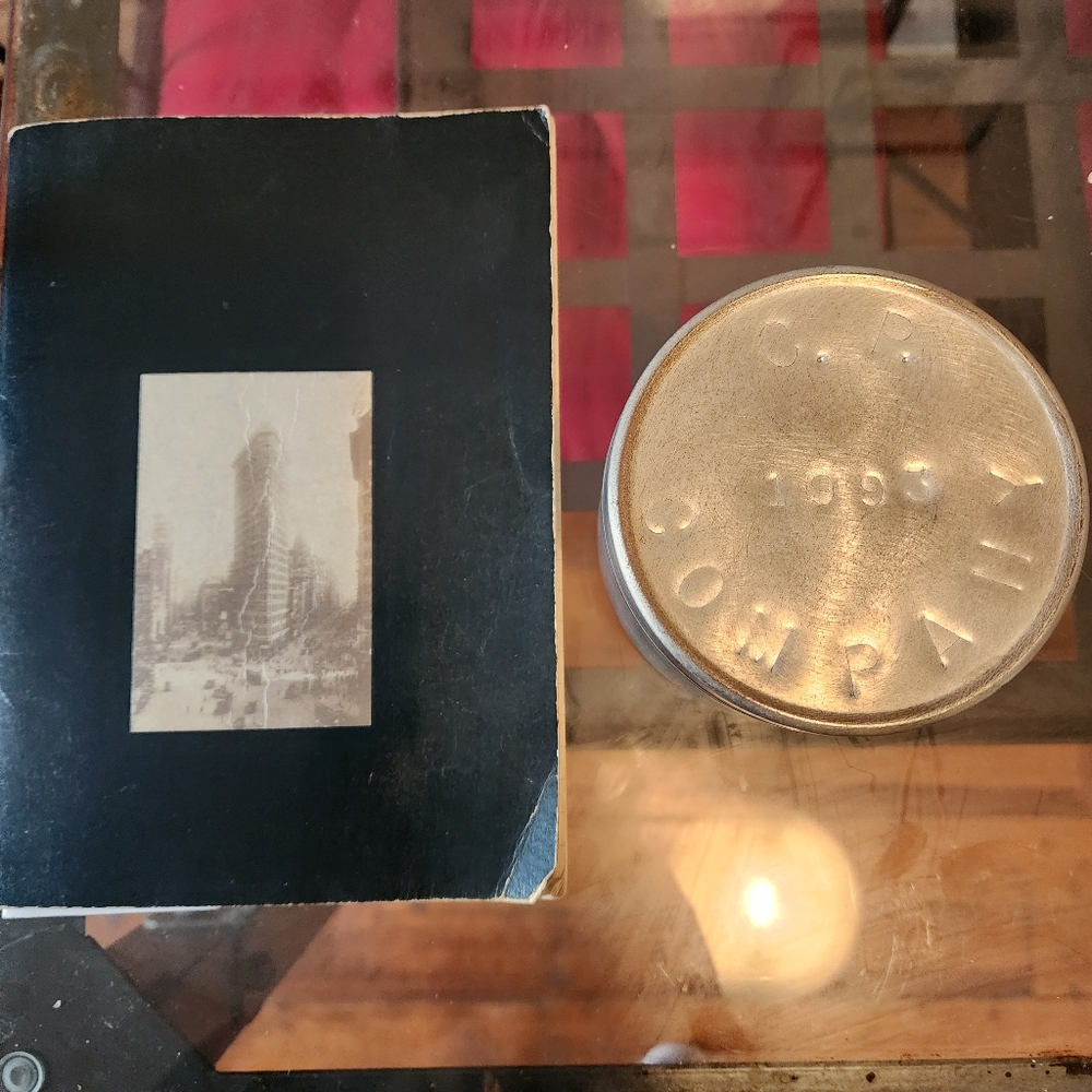 CP COMPANY NOTEBOOK AND CP COMPANY CHANGE TIN